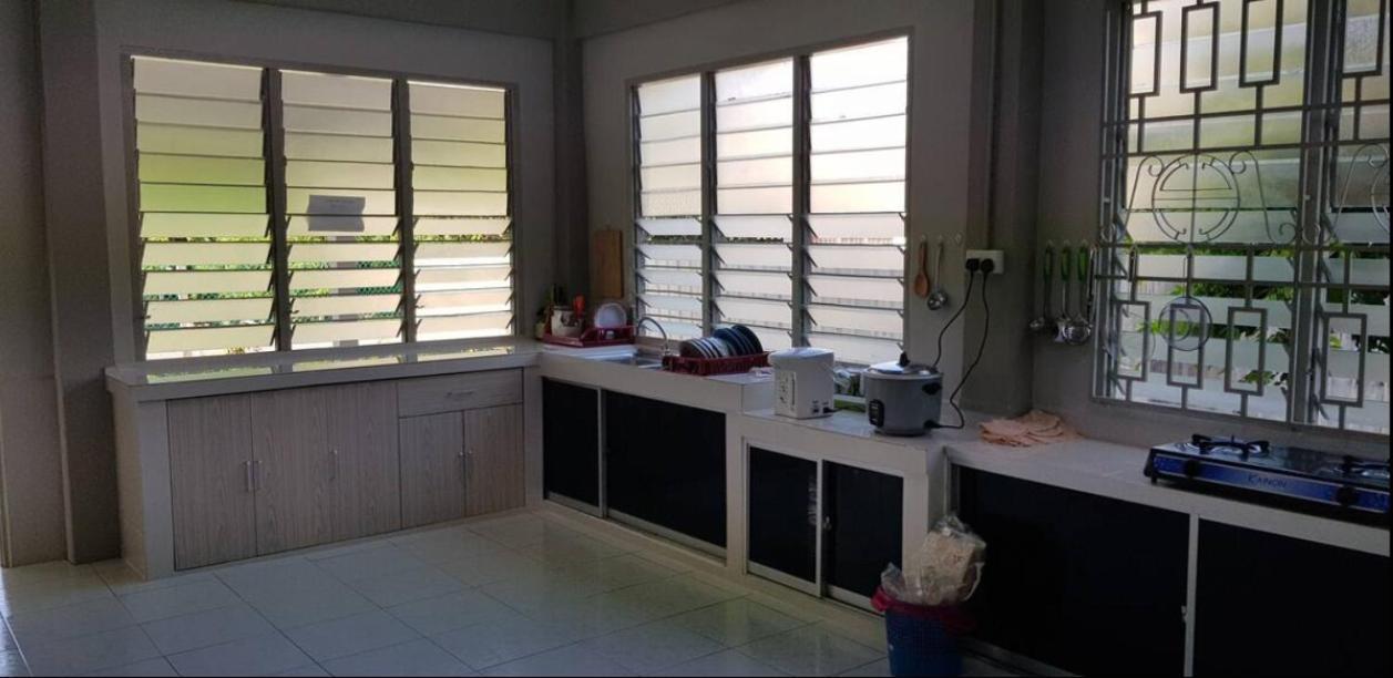 J & I Homestay 诗巫 外观 照片
